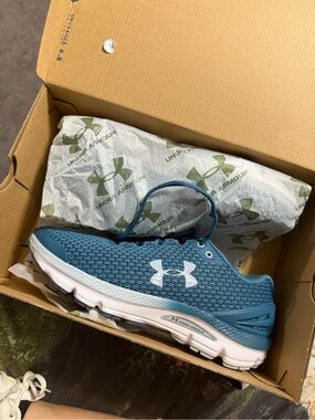 Under Armour Women's Charged Gemini 2020 NM